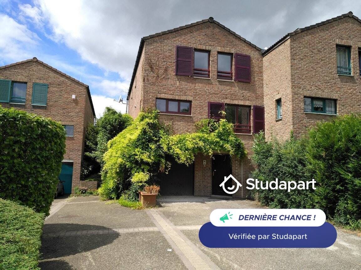 Casa in affitto a 575 € al mese a Cergy, Rue du Pampre d'Or