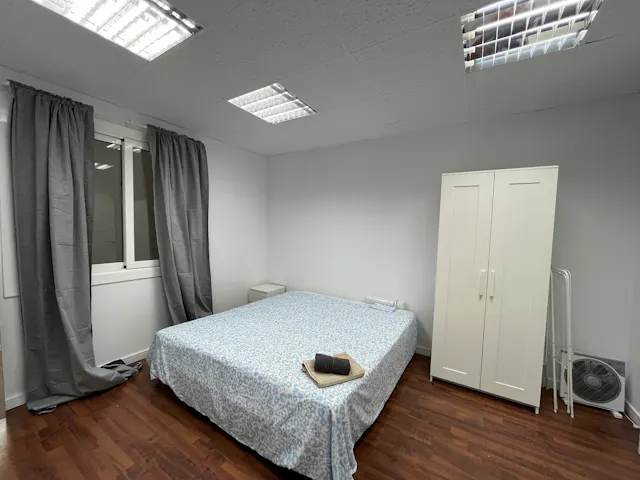 Private room in Passeig de Sant Joan, Barcelona (1721034) room image 2
