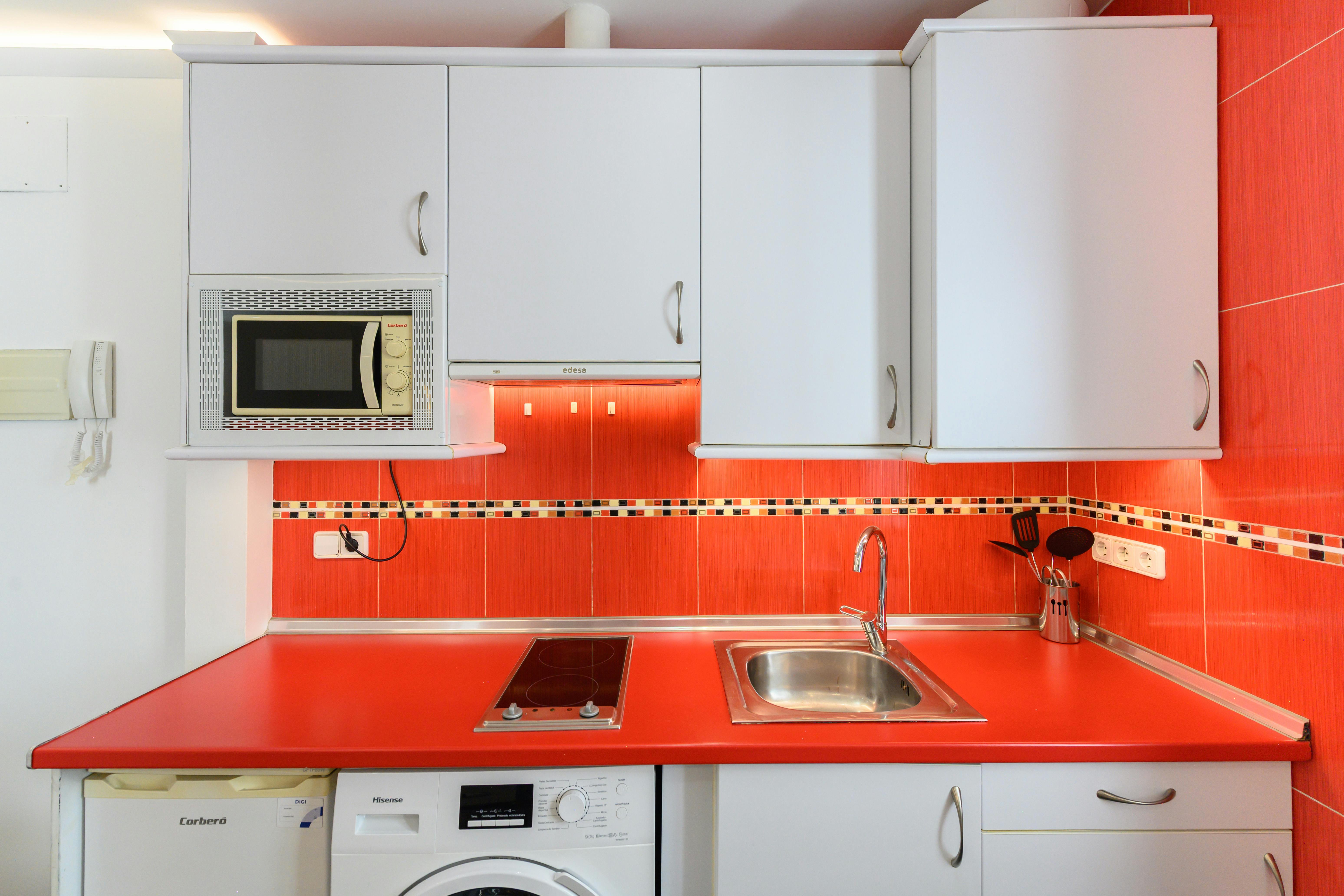 1-Bedroom Apartment in Calle de Huesca, Madrid (1721053) room image 10