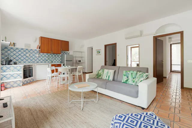 2-Bedroom Apartment in Alzaia Naviglio Pavese, Milan (1721081) room image 10