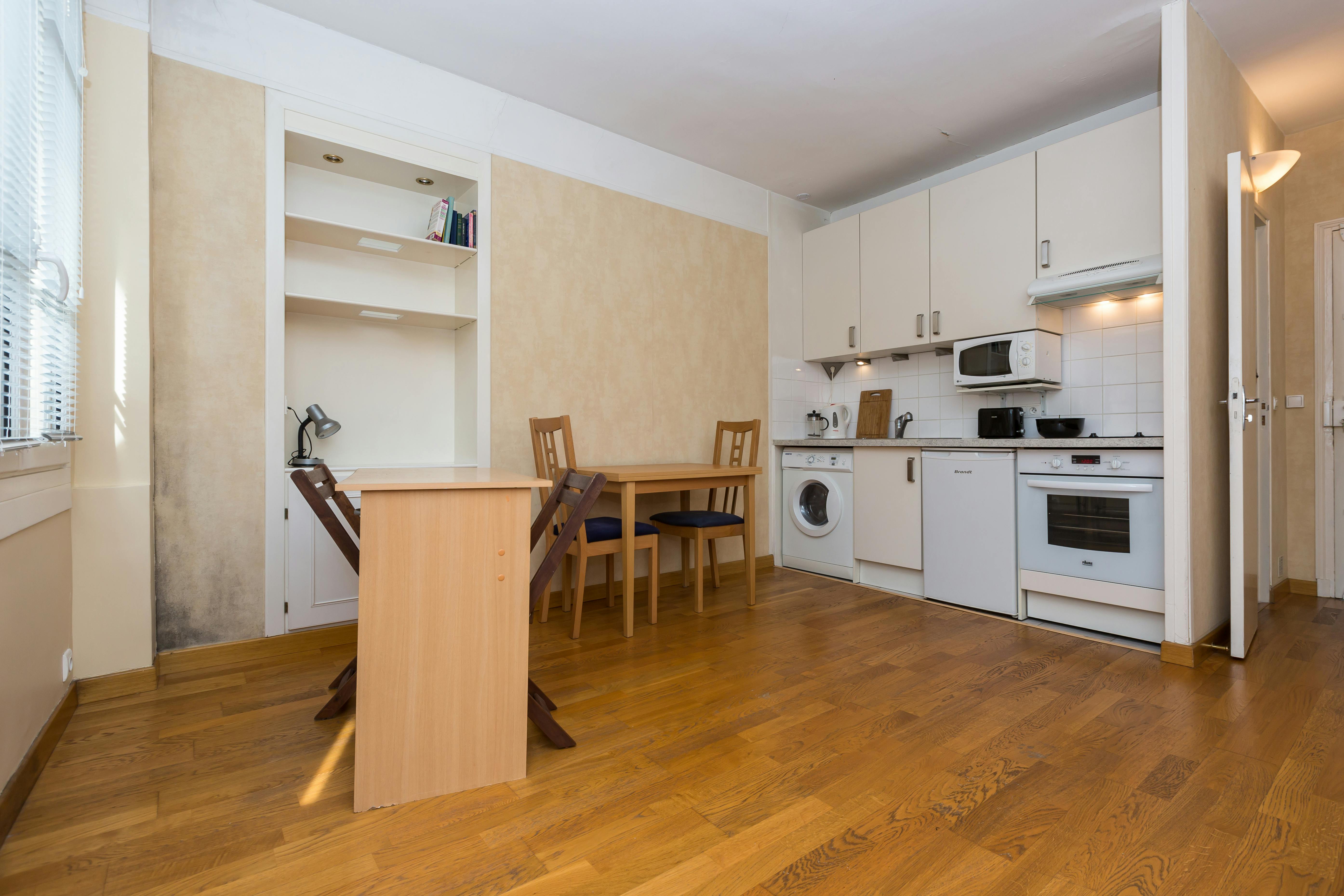 Apartment in Quai Voltaire, Paris (1721120) ROOM 2