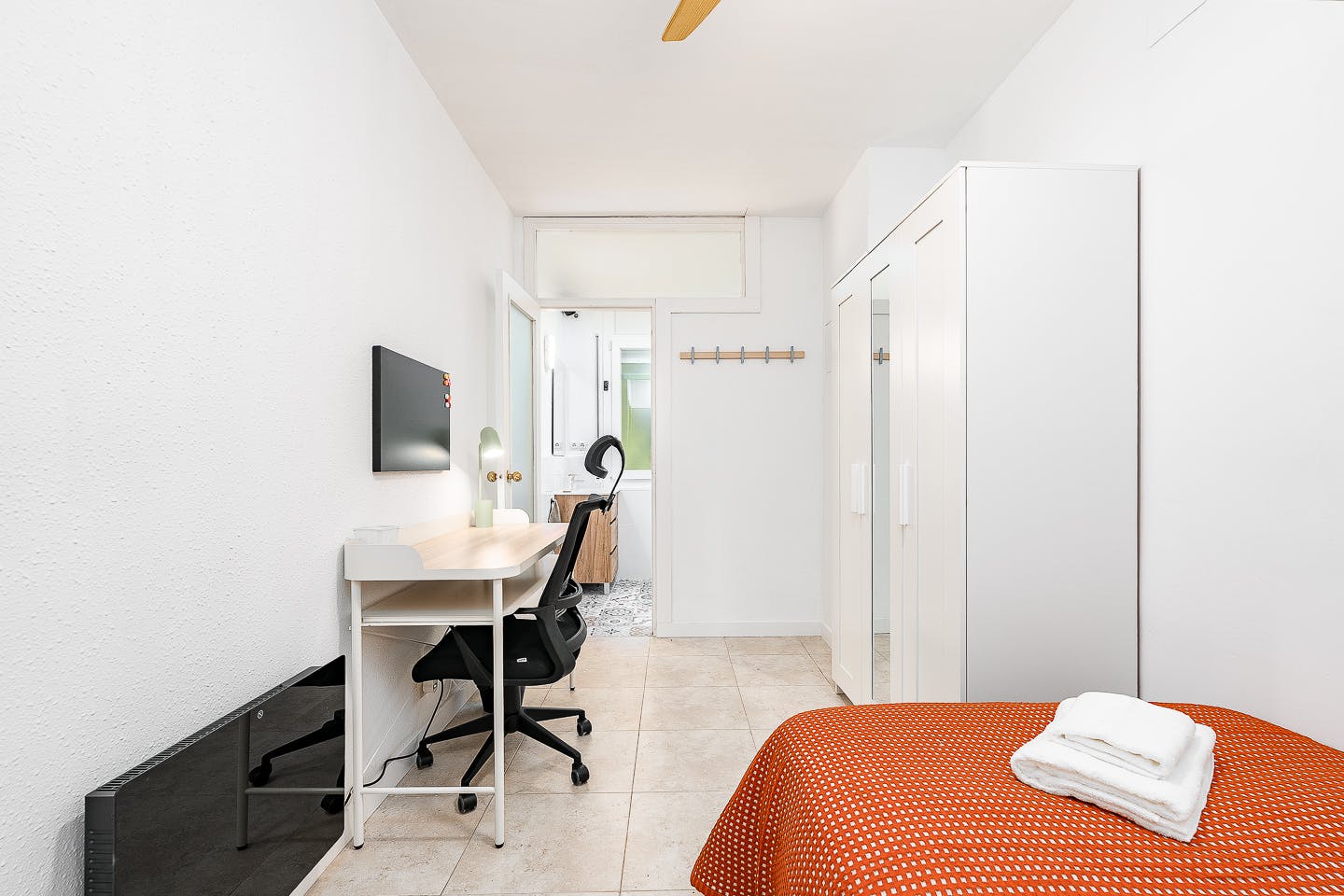 Private room in Avinguda de Can Picanyol, Sant Cugat del Vallès (1721134) room image 2