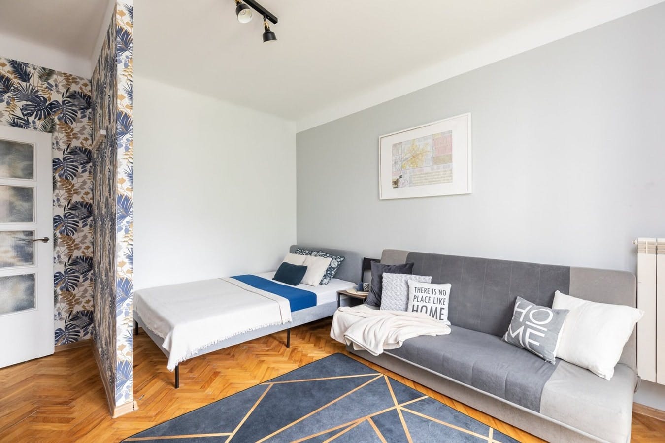 Mieszkanie do wynajęcia za 816 € miesięcznie w mieście Warsaw, Żelazna