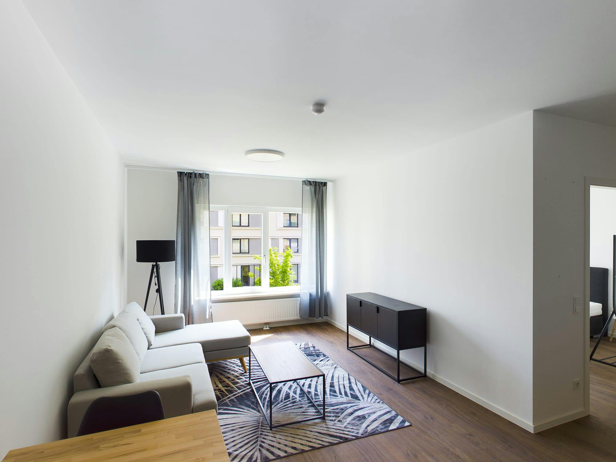 Lehrter Straße, Berlin preview