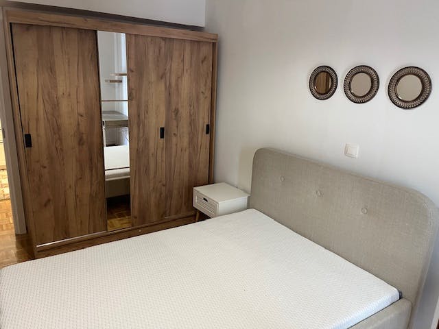 Cameră comună de închiriat pentru 400 EUR pe lună în Athina, Kipselis