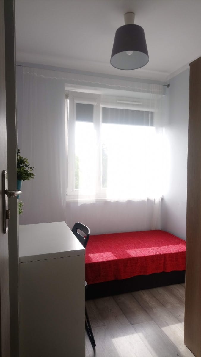 Żwirki i Wigury, Warsaw preview