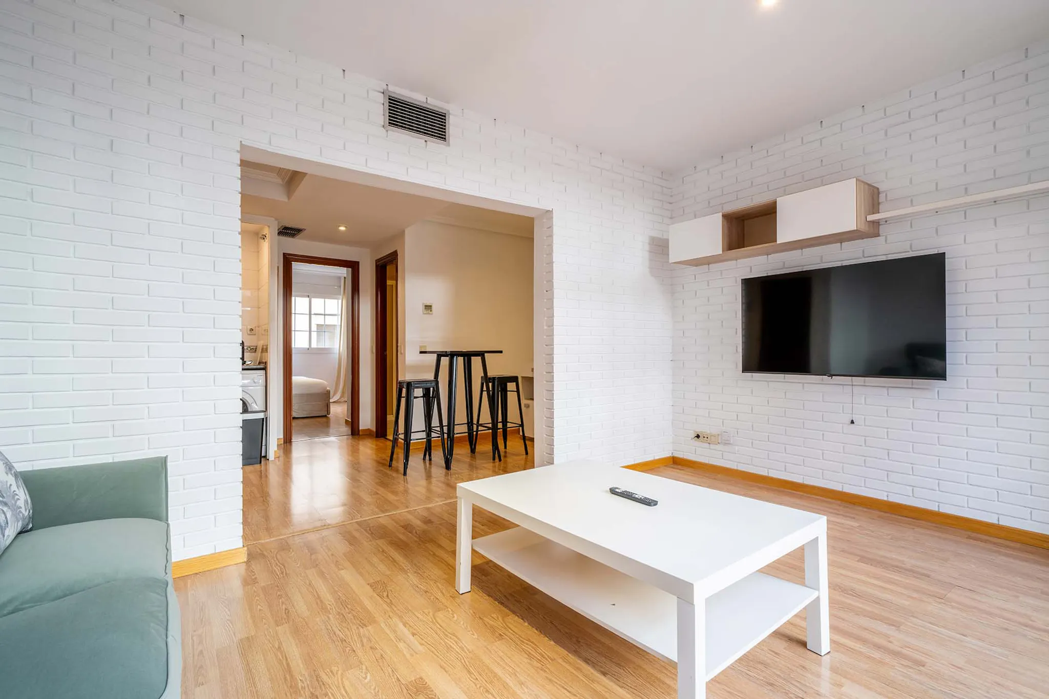 Calle de Eraso, Madrid preview