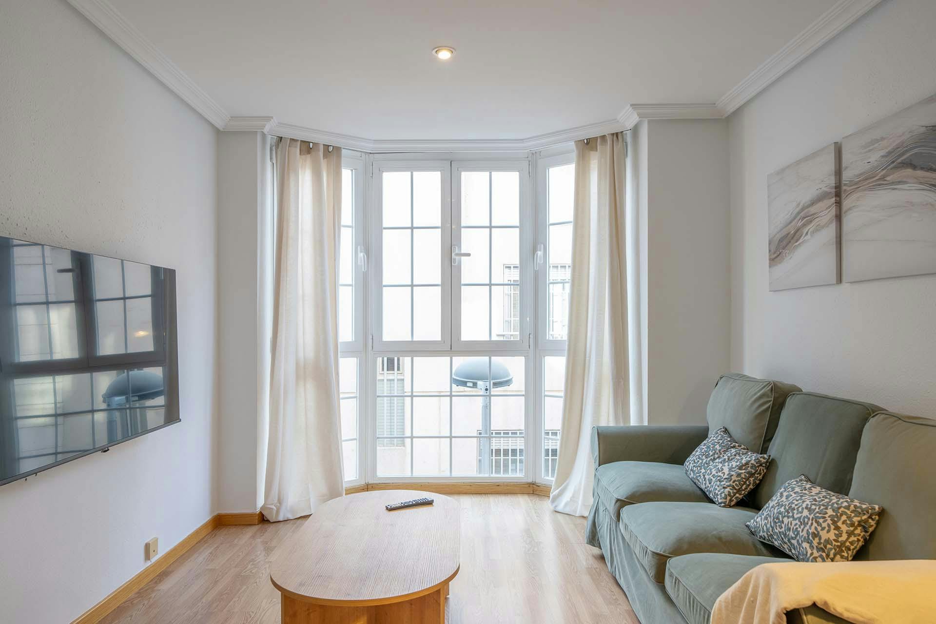 1-Bedroom Apartment in Calle de Eraso, Madrid (1721361) room image 1