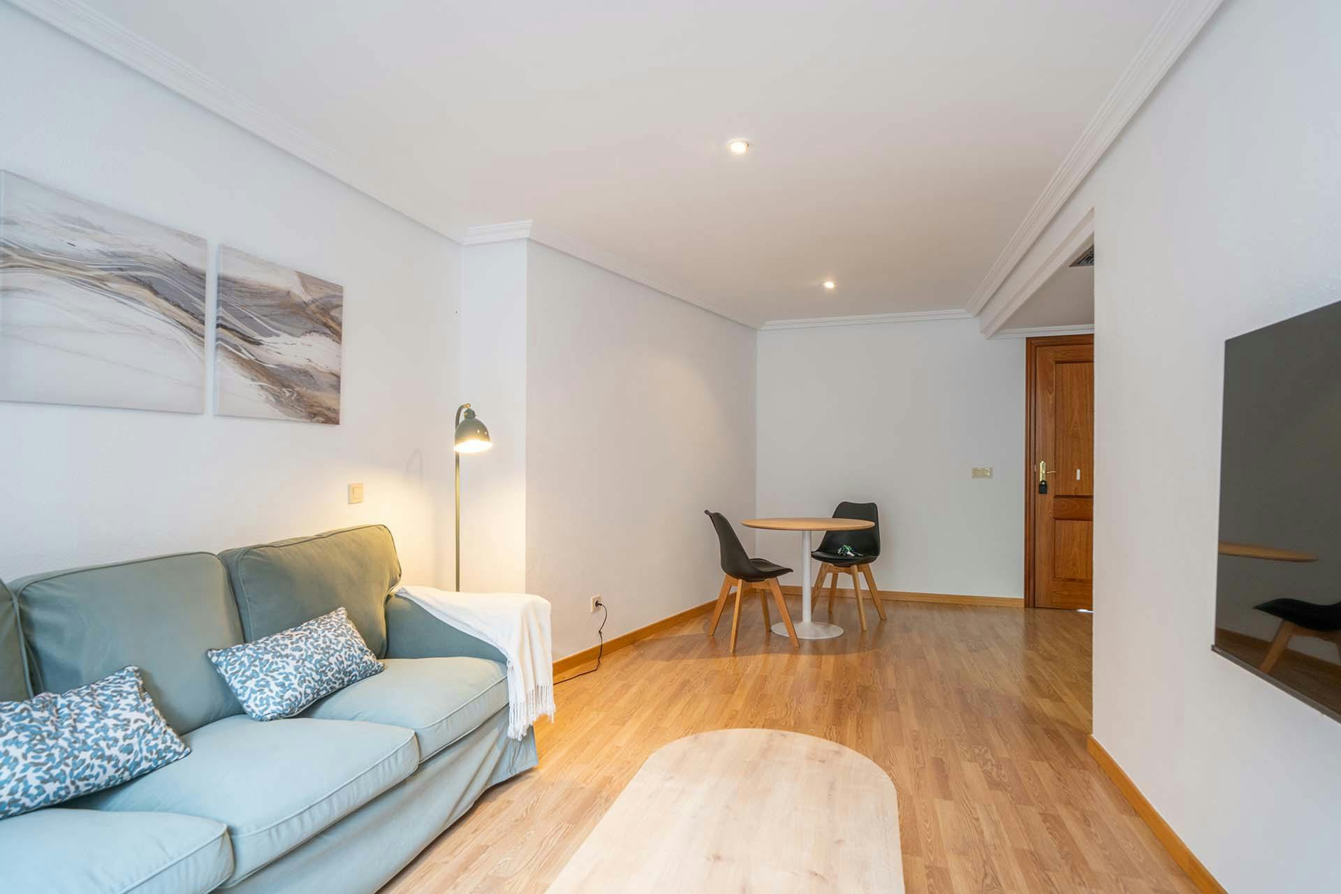 1-Bedroom Apartment in Calle de Eraso, Madrid (1721361) room image 2