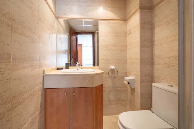 1-Bedroom Apartment in Calle de Eraso, Madrid (1721362) room image 6