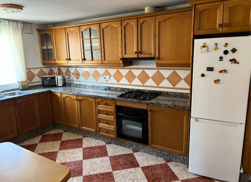 4-Bedroom House in Avinguda Novelda, Alicante (1721373) ROOM 1