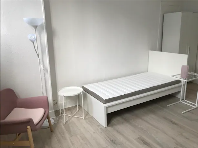 Private room in Rue Philippe Le Bon, Brussels (1721513) room image 1