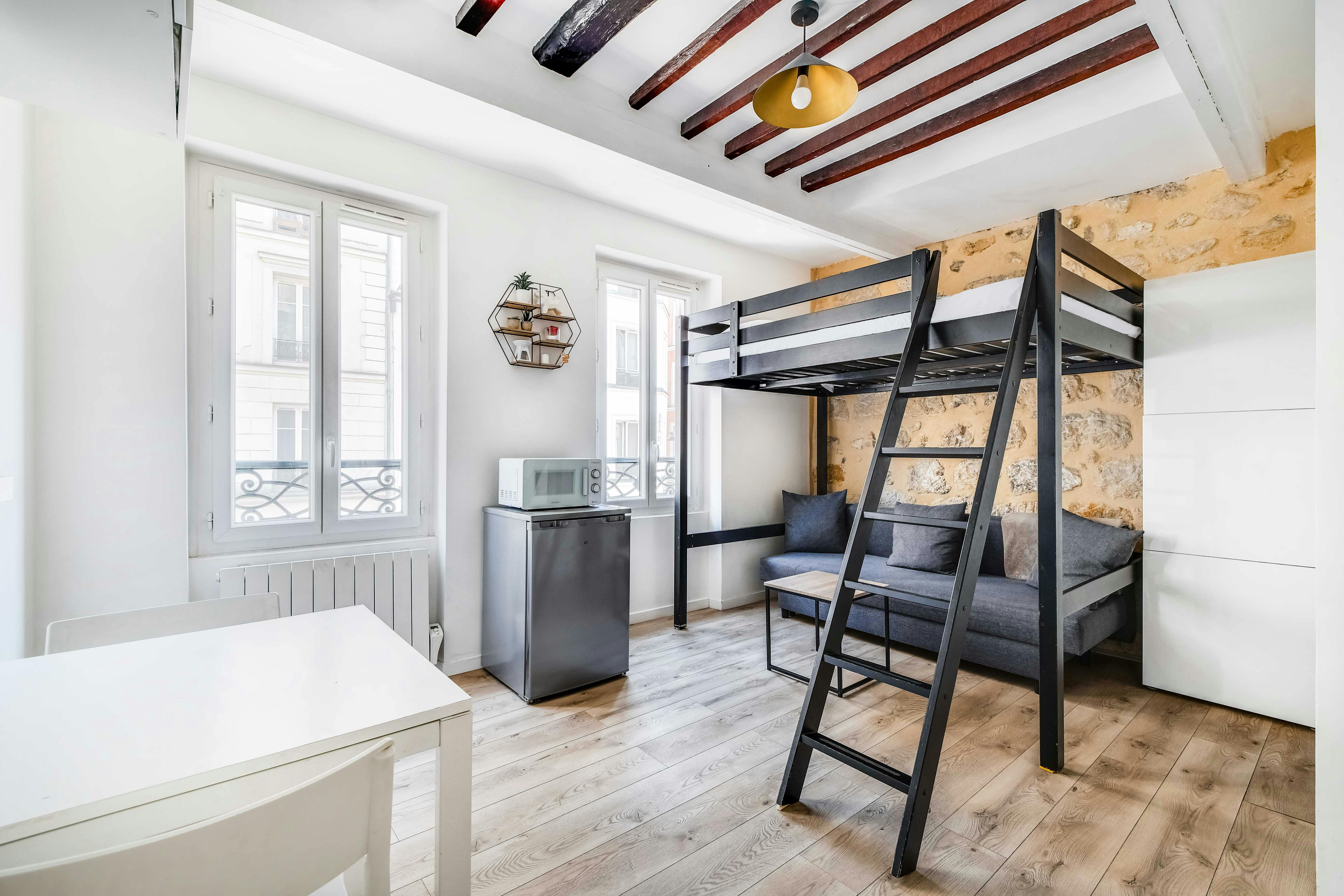 Rue du Roi d'Alger, Paris preview