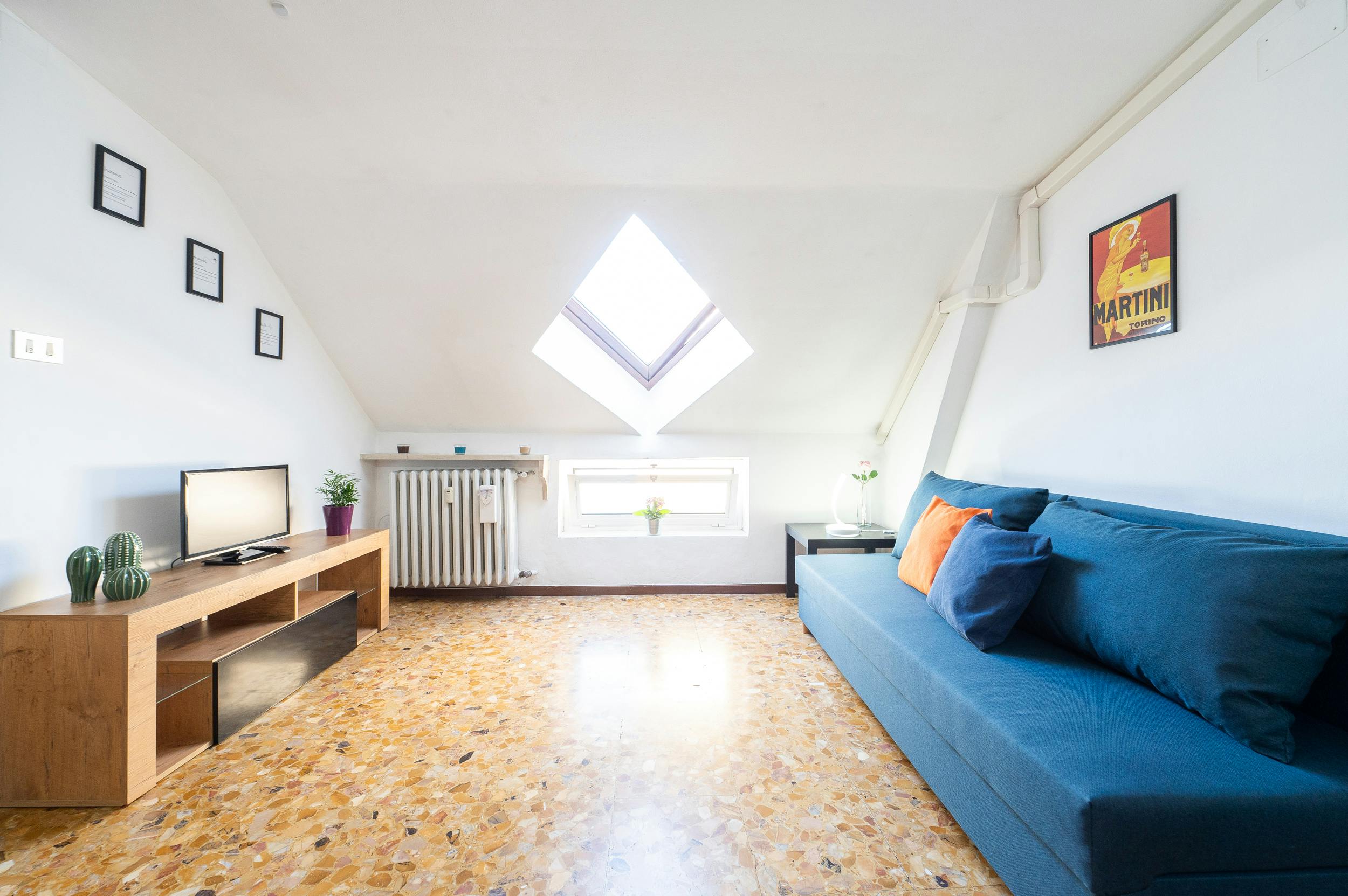1-Bedroom Apartment in Via Ventimiglia, Turin (1721596) ROOM 1