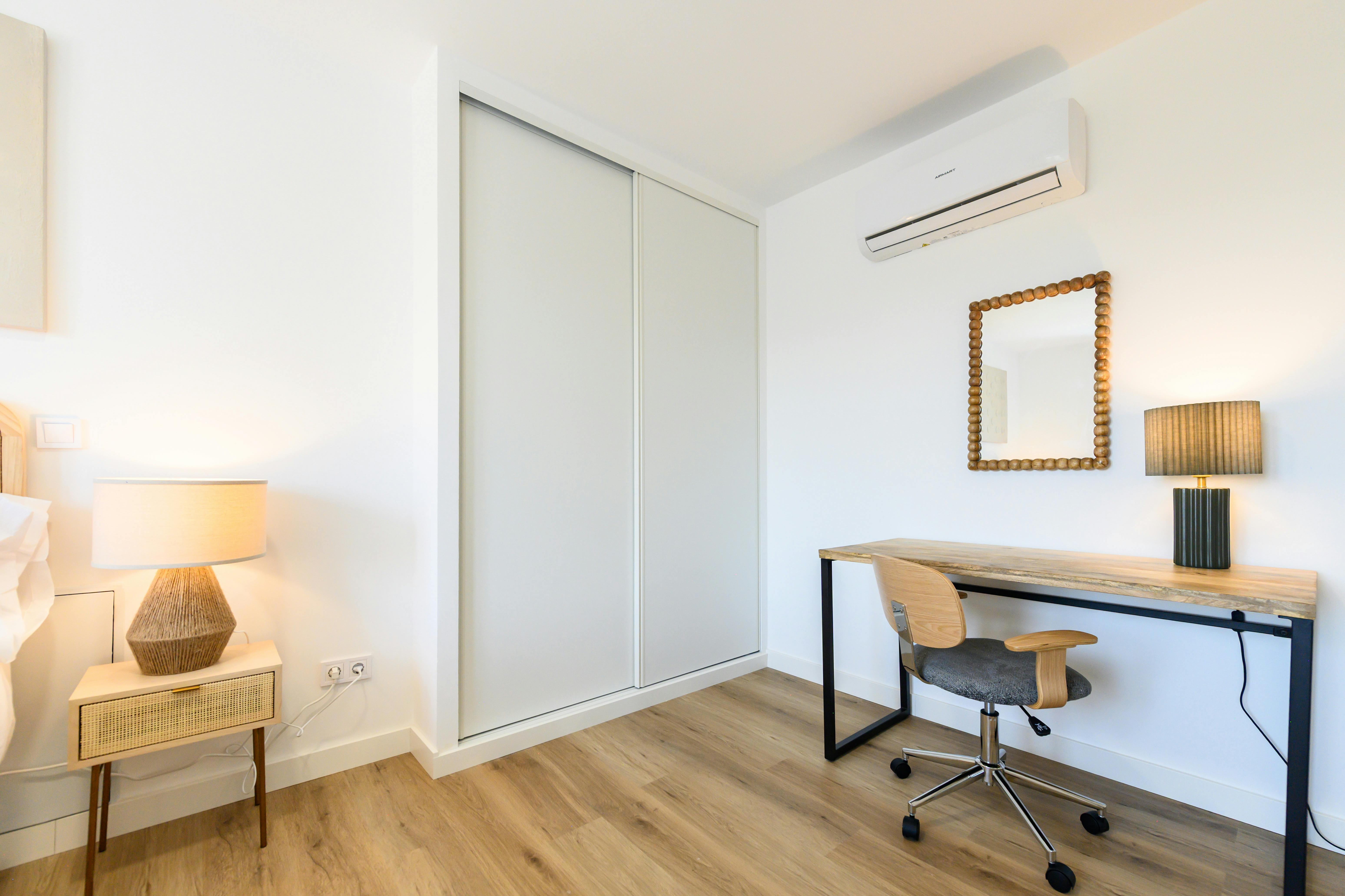 2-Bedroom Apartment in Avenida de Brasil, Madrid (1721598) ROOM 4