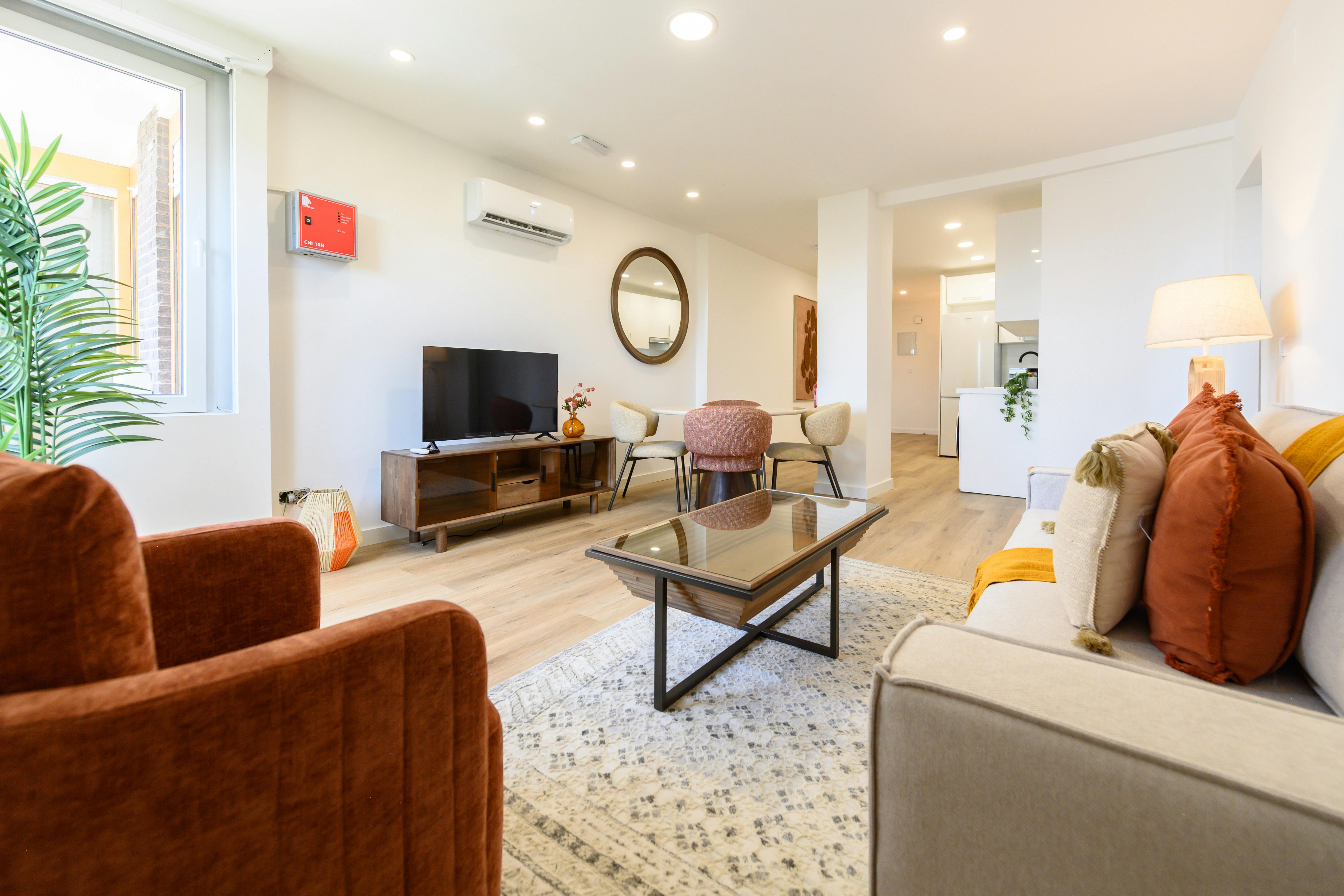 2-Bedroom Apartment in Avenida de Brasil, Madrid (1721598) ROOM 1