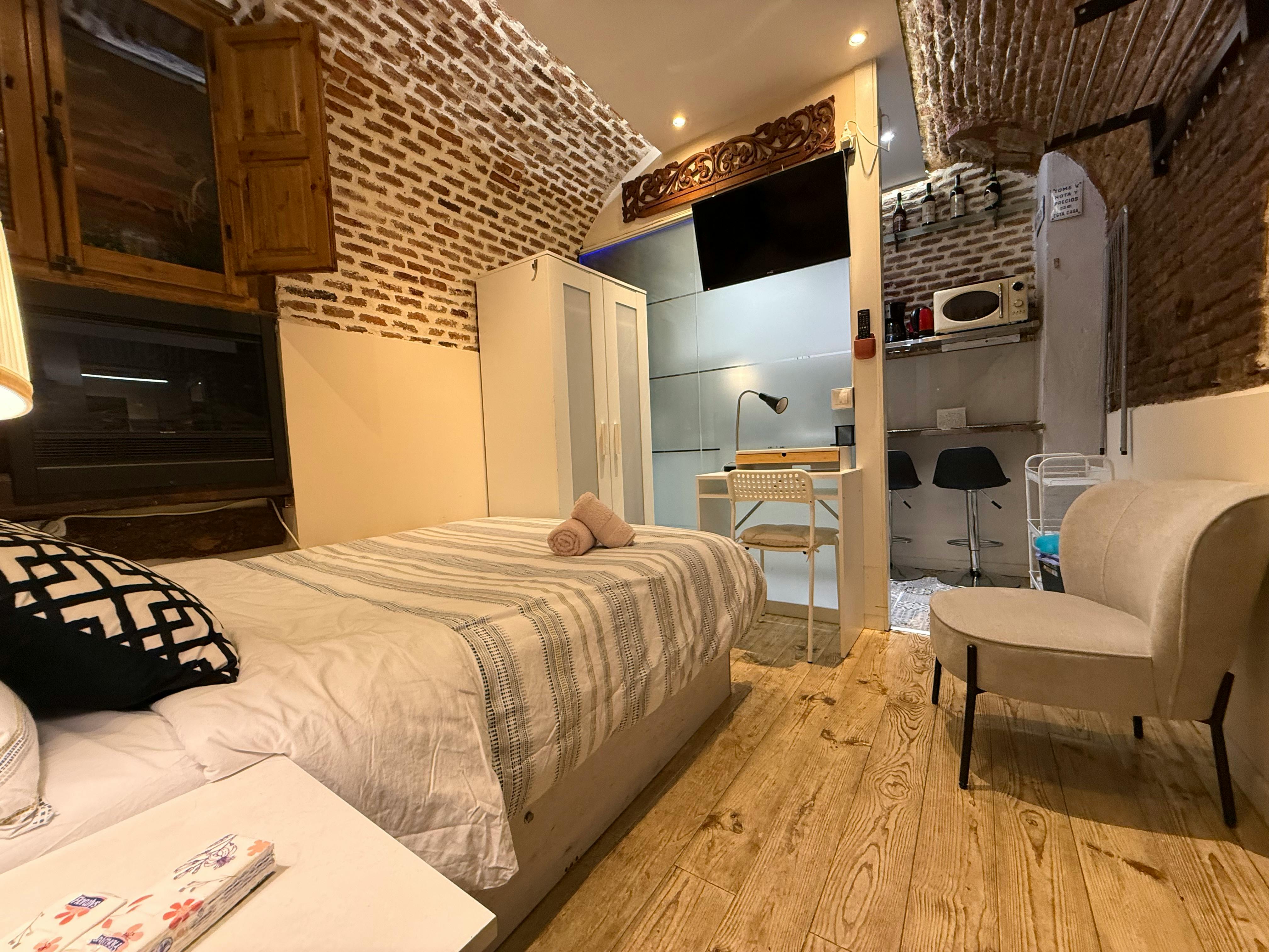 Apartment in Calle del Tesoro, Madrid (1721616) ROOM 1
