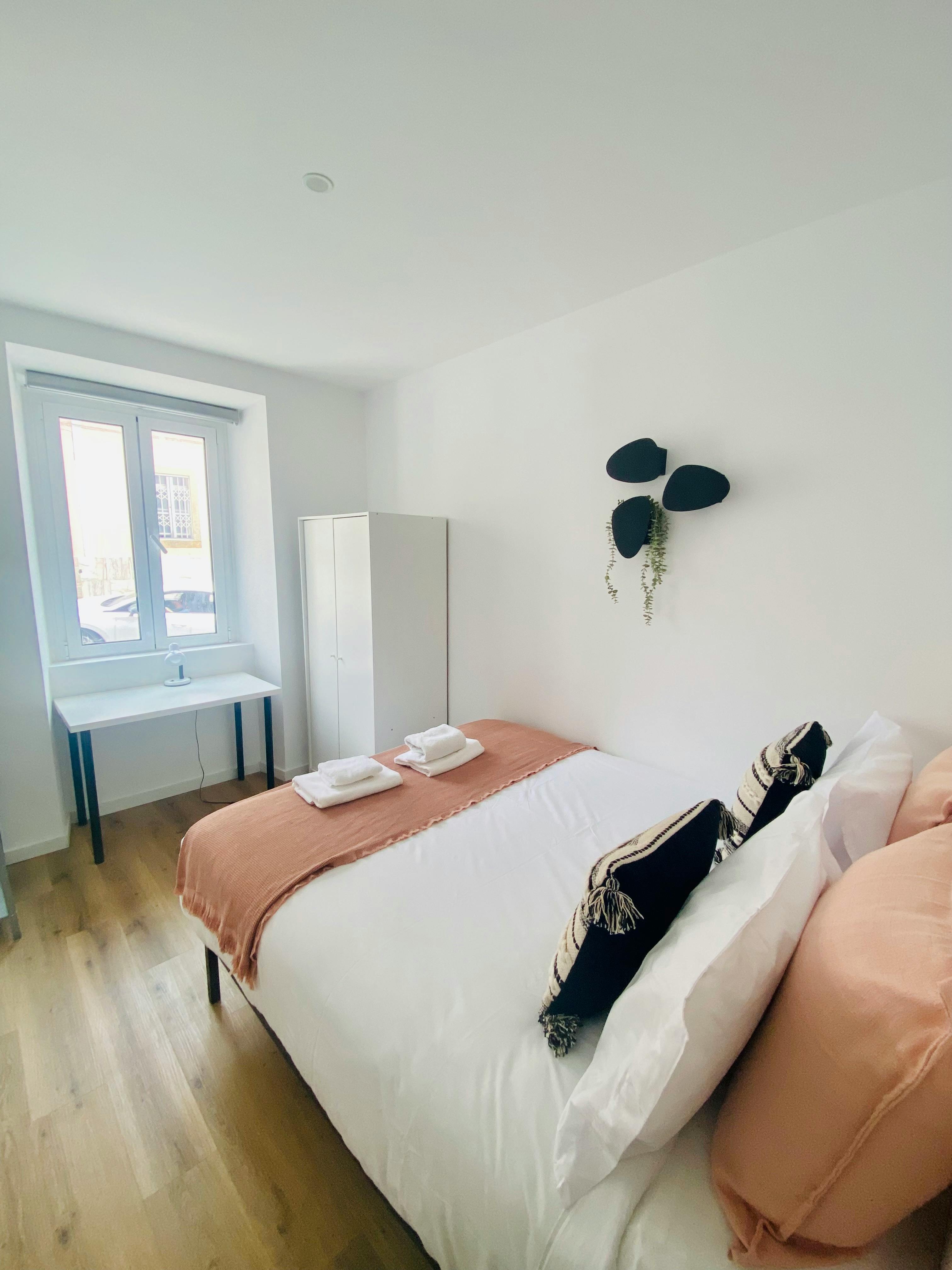 Rua Guilherme Anjos, Lisbon preview