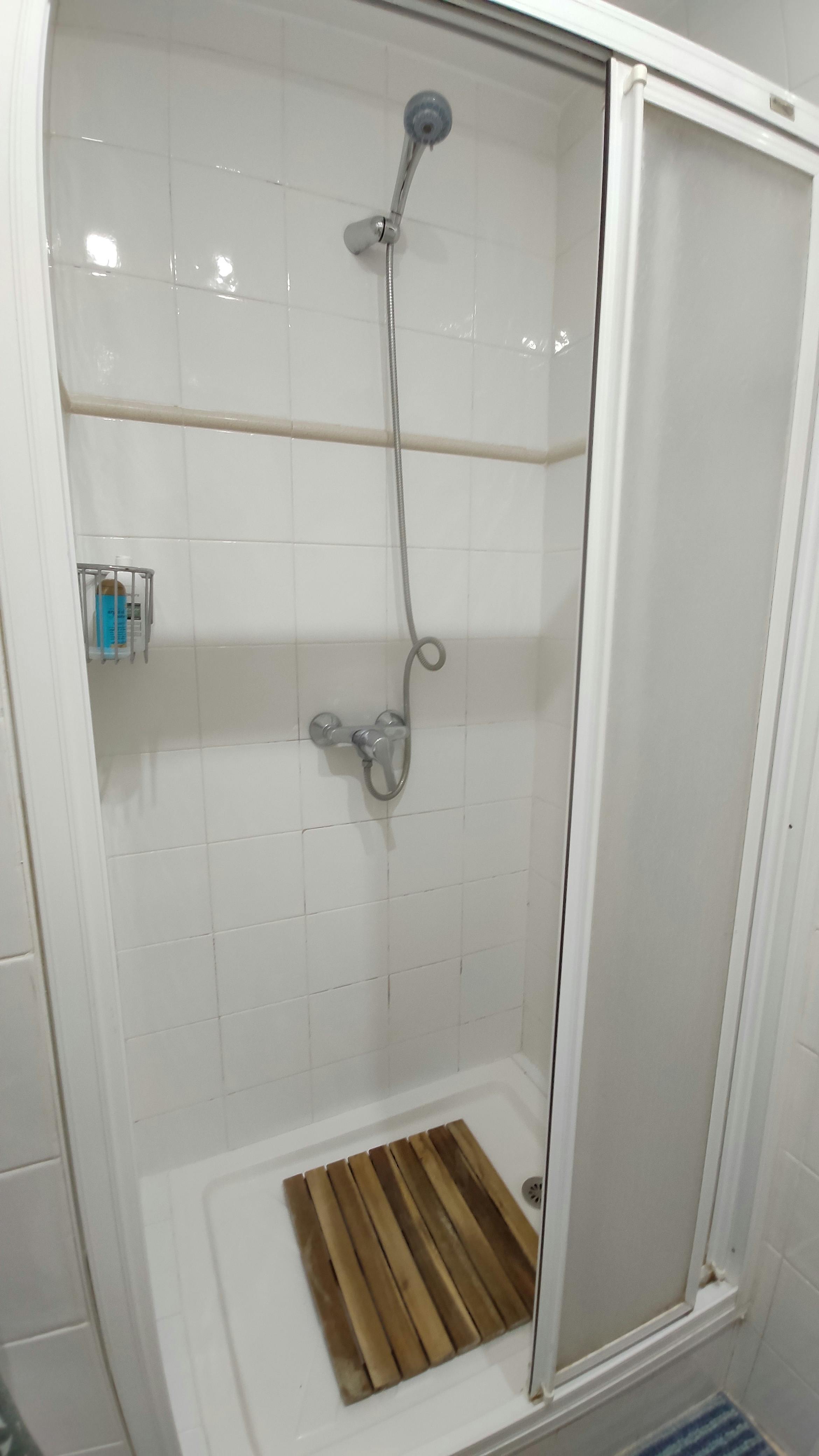 Private room in Carrer dels Aluders, Valencia (1721656) ROOM 4