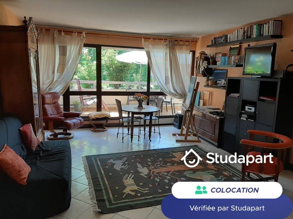 Private room for rent for €545 per month in Élancourt, Impasse des Coudrays