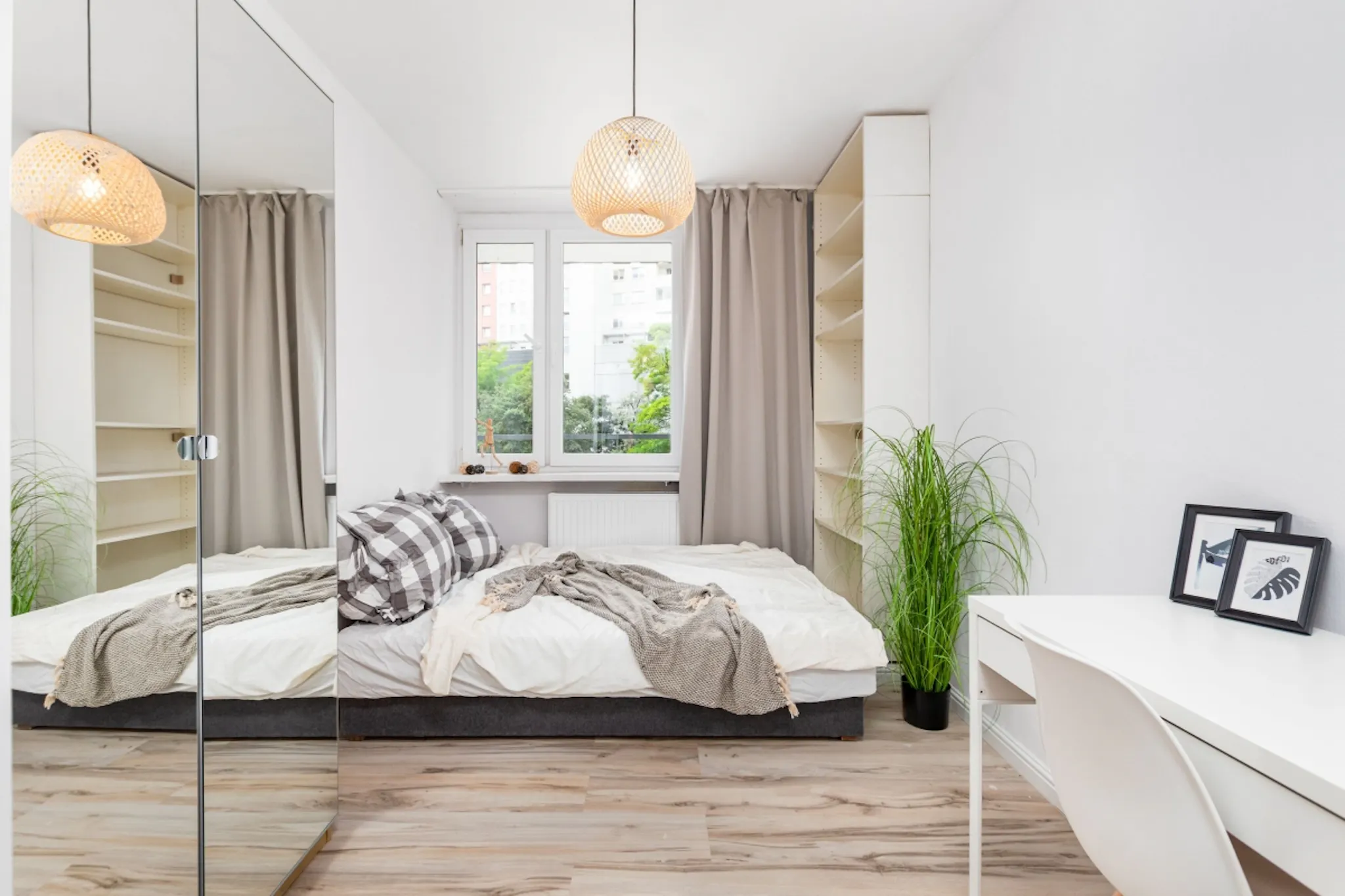 Kobielska, Warsaw preview