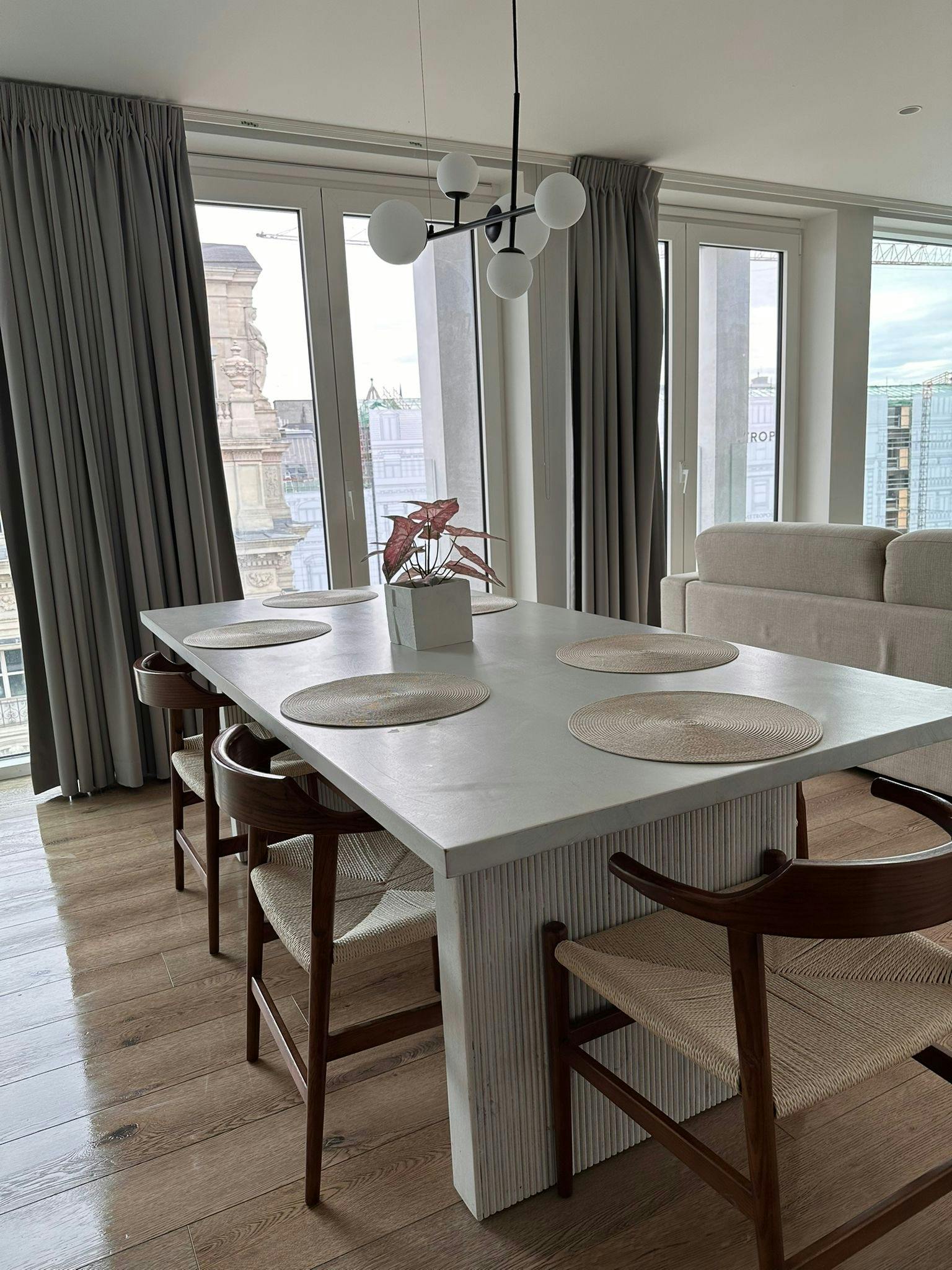 2-Bedroom Apartment in Boulevard Emile Jacqmain, Brussels (1721809) ROOM