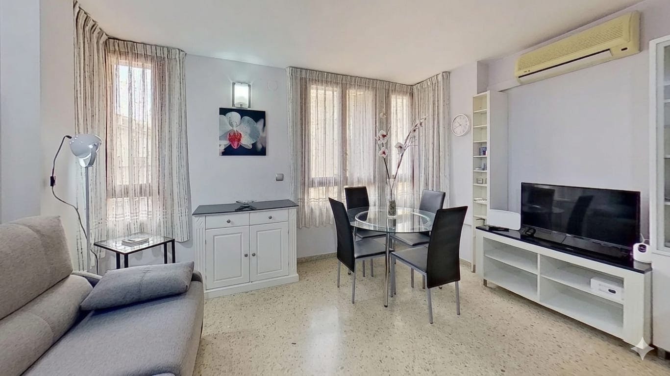 1-Bedroom Apartment in Carrer del Mar, Valencia (1721840) ROOM 2