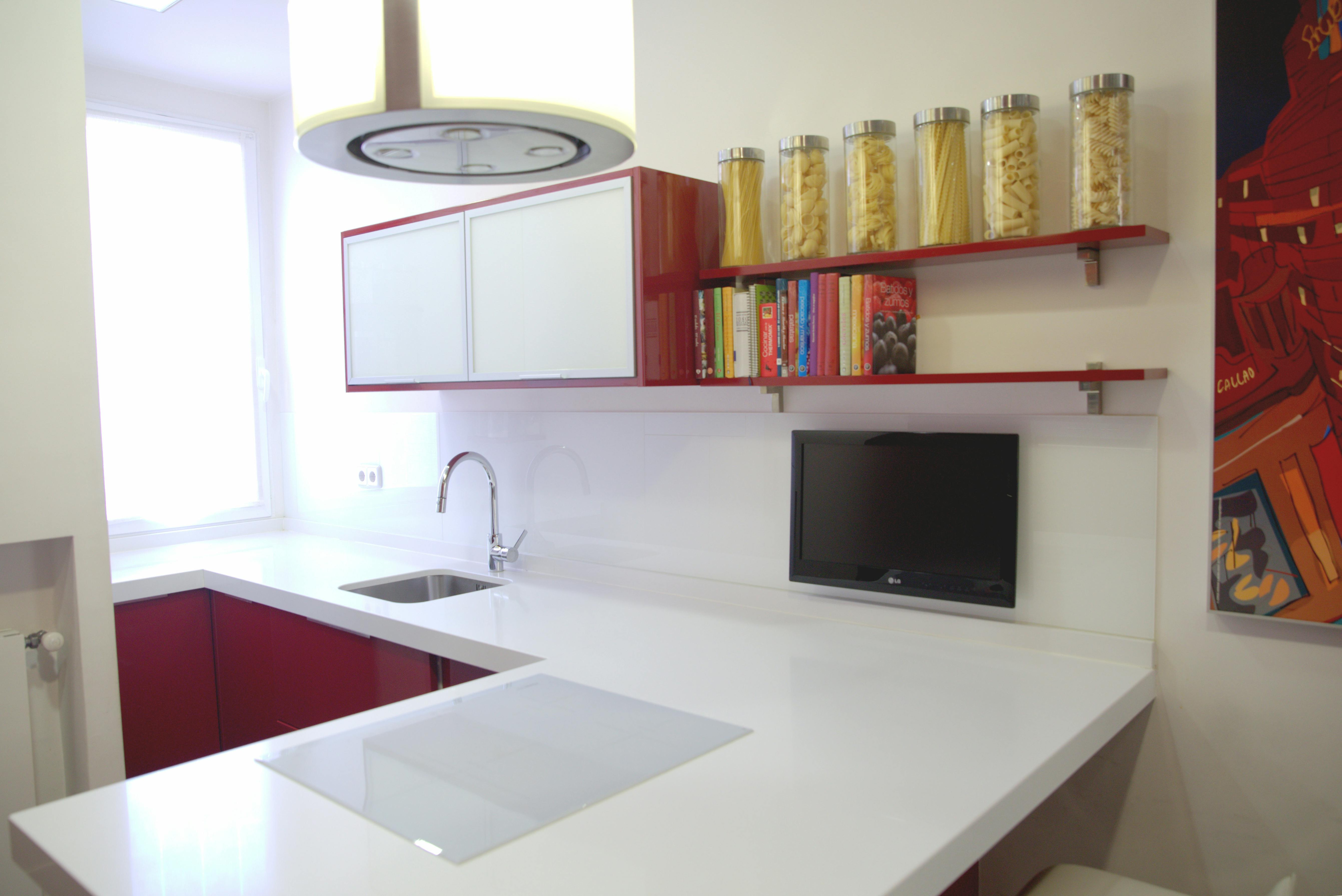 2-Bedroom Apartment in Calle de Ruiz, Madrid (1721856) ROOM 2