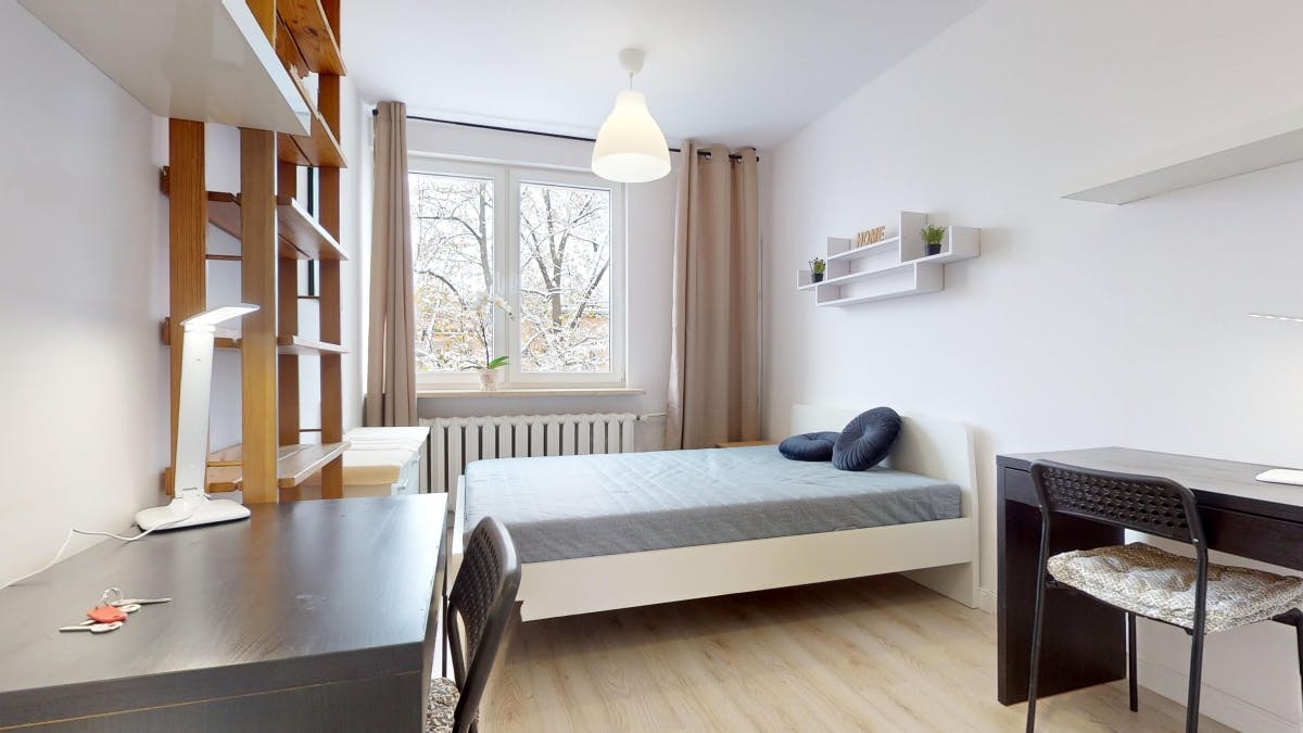 Ciasna, Warsaw preview