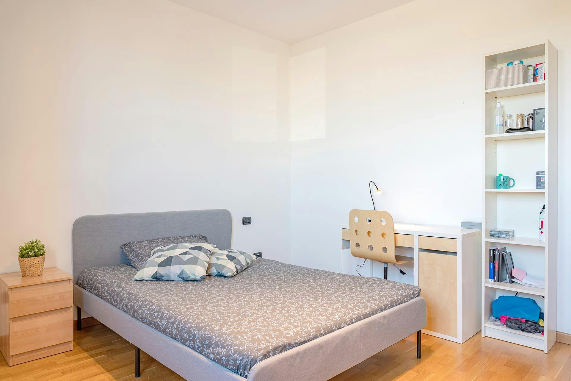 Private room in Viale dell'Innovazione, Milan (1721996) ROOM 1