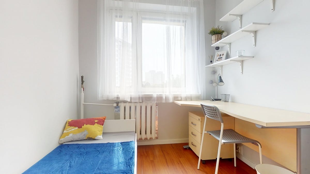 Służby Polsce, Warsaw preview