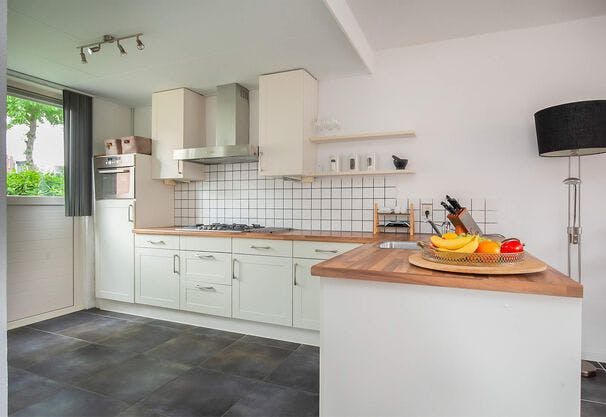 Apartment Spijkenisse, 5 beds — photo 10