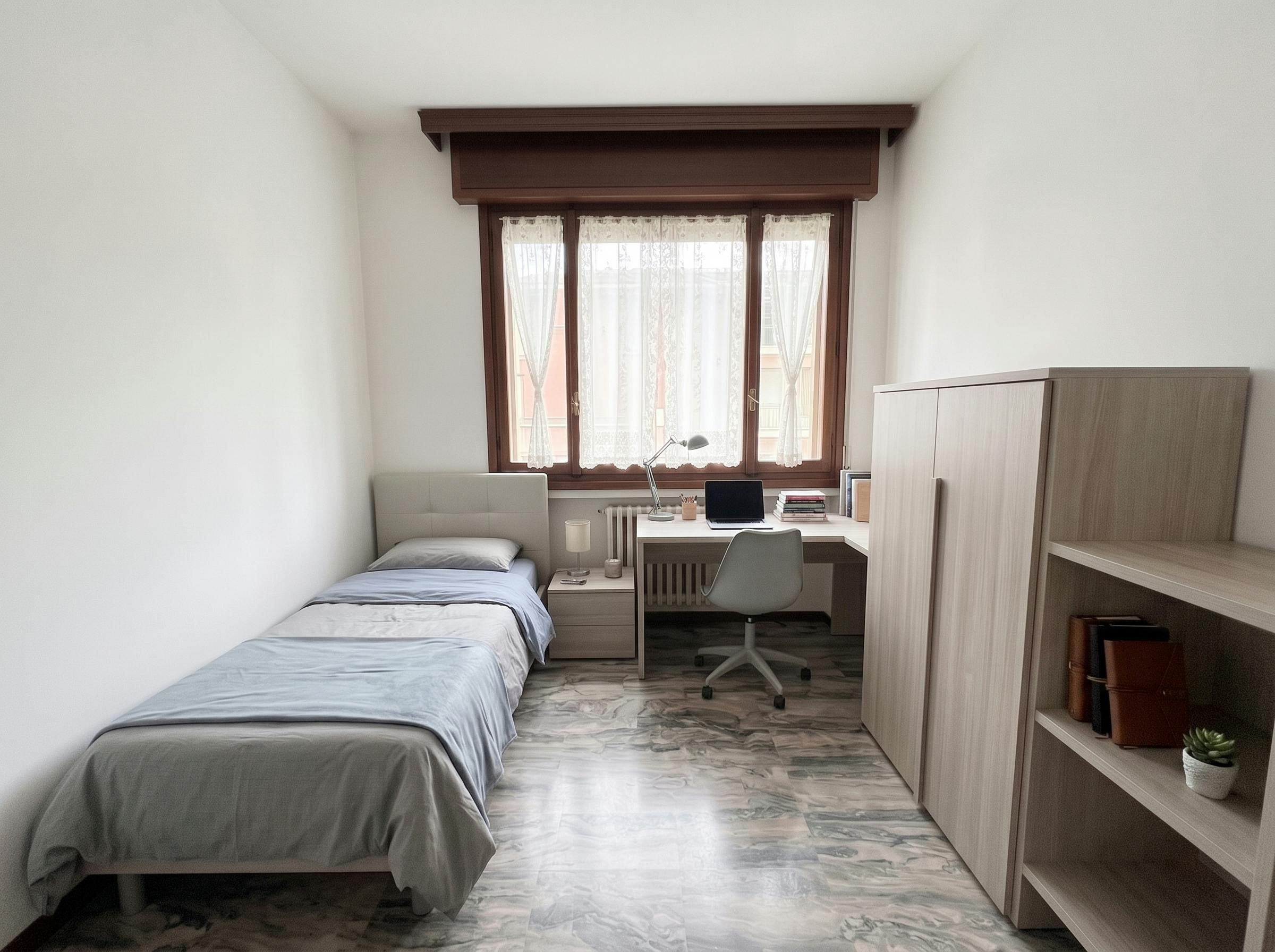 Отдельная комната сдается в аренду за 540 € в месяц в Padova, Via Ognissanti