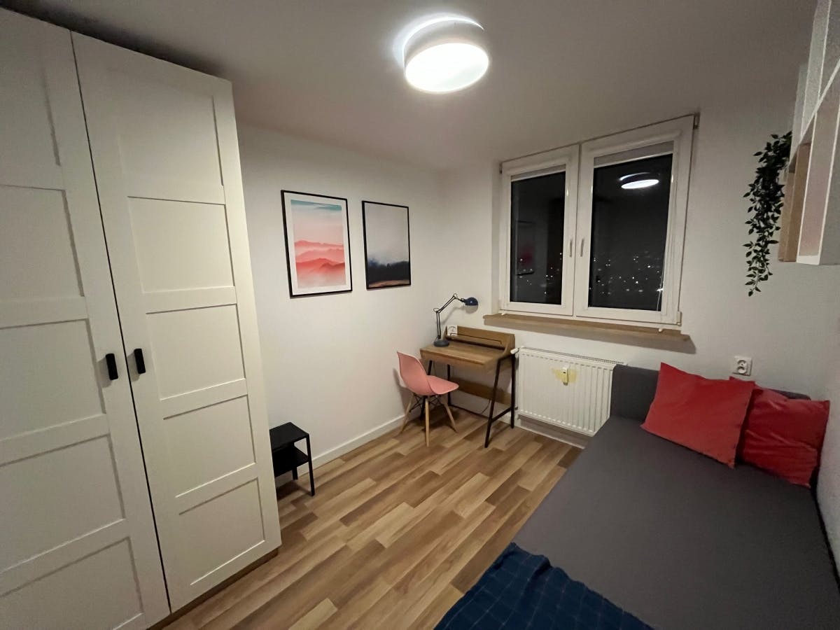Remiszewska, Warsaw preview
