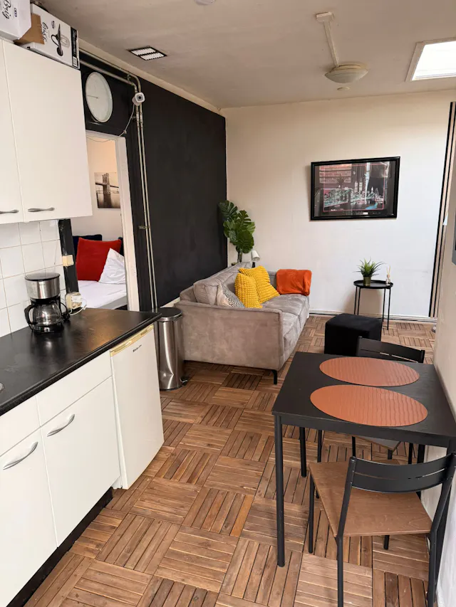1-Bedroom House in Schuitendiep, Groningen (1722358) room image 2