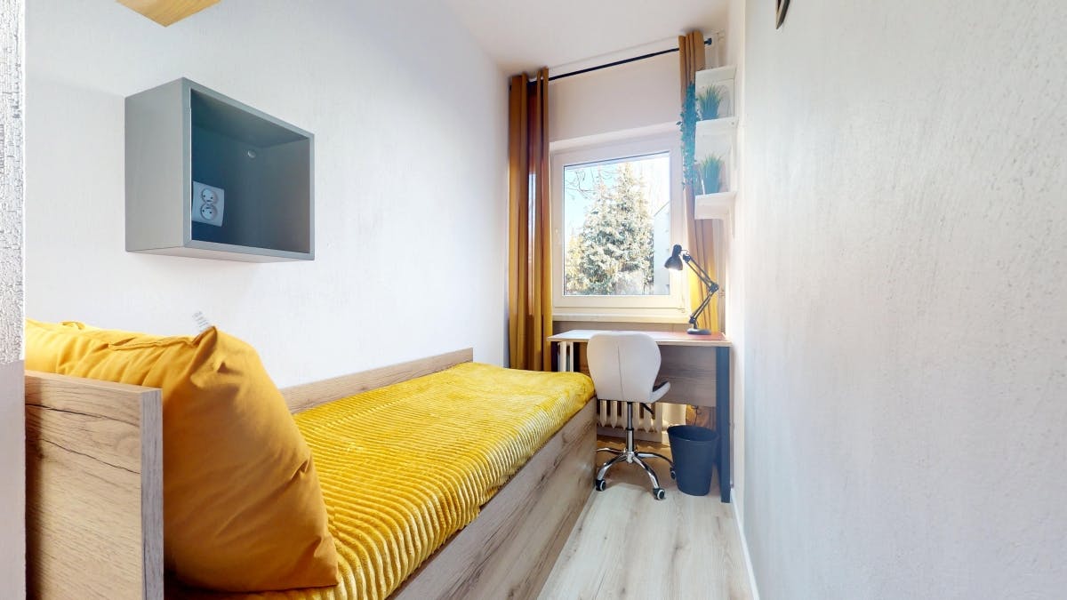 ulica 1 Sierpnia, Warsaw preview