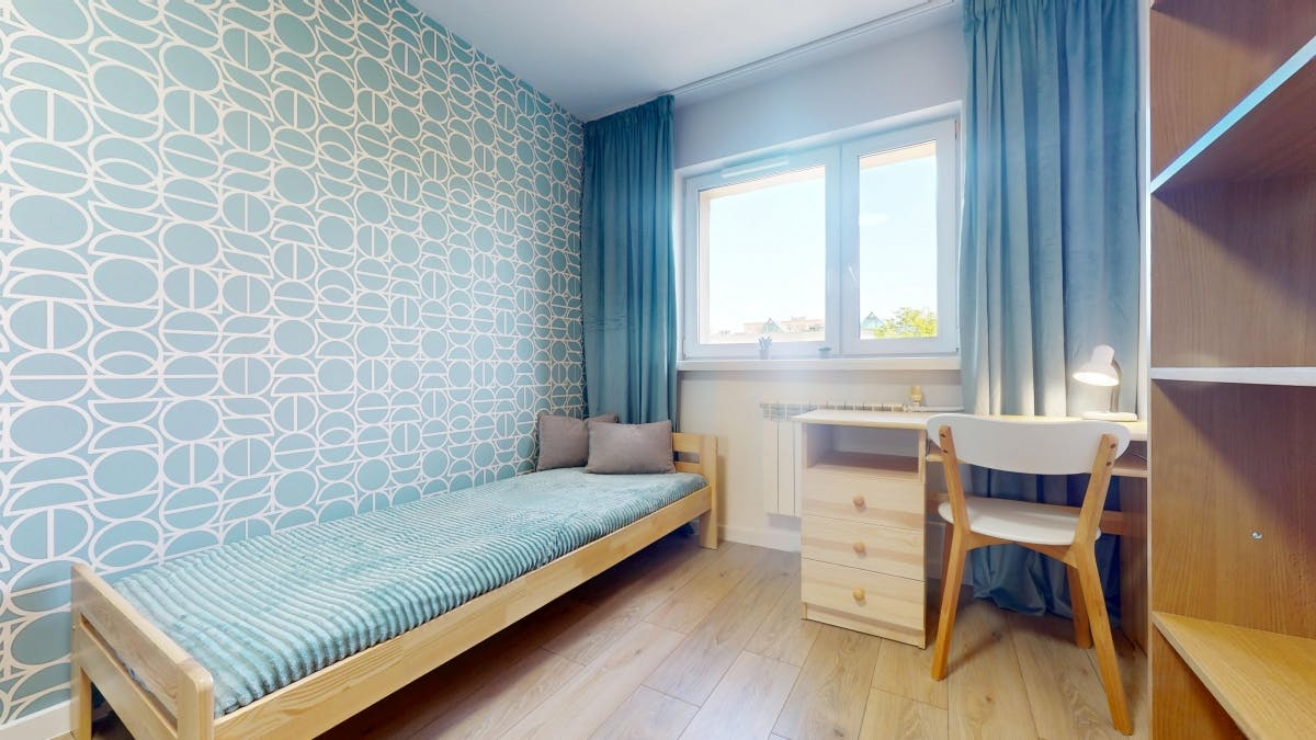 Gorlicka, Warsaw preview