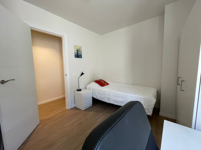 Private room in Calle de Santa Feliciana, Madrid (1722515) room image 5