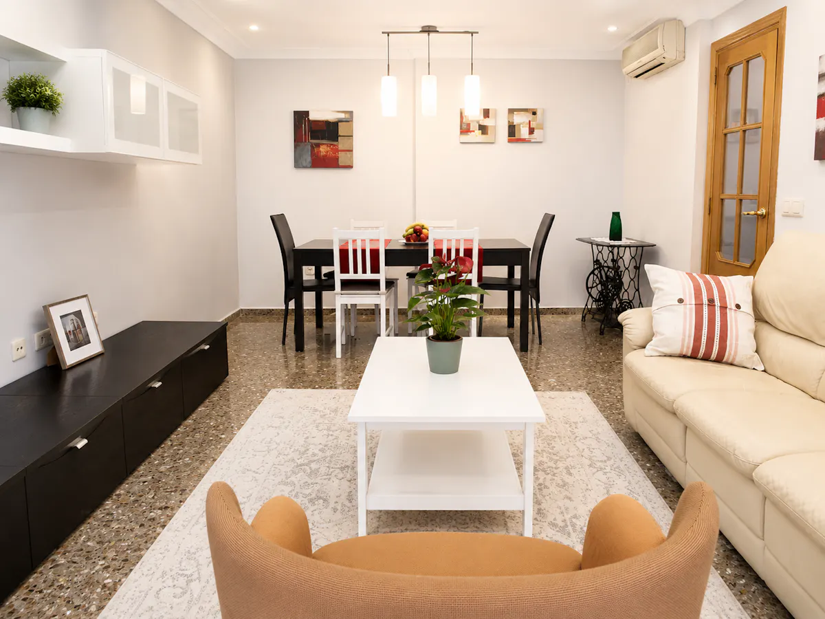1-Bedroom Apartment in Carrer del Pare Viñas, Valencia (1722578) ROOM