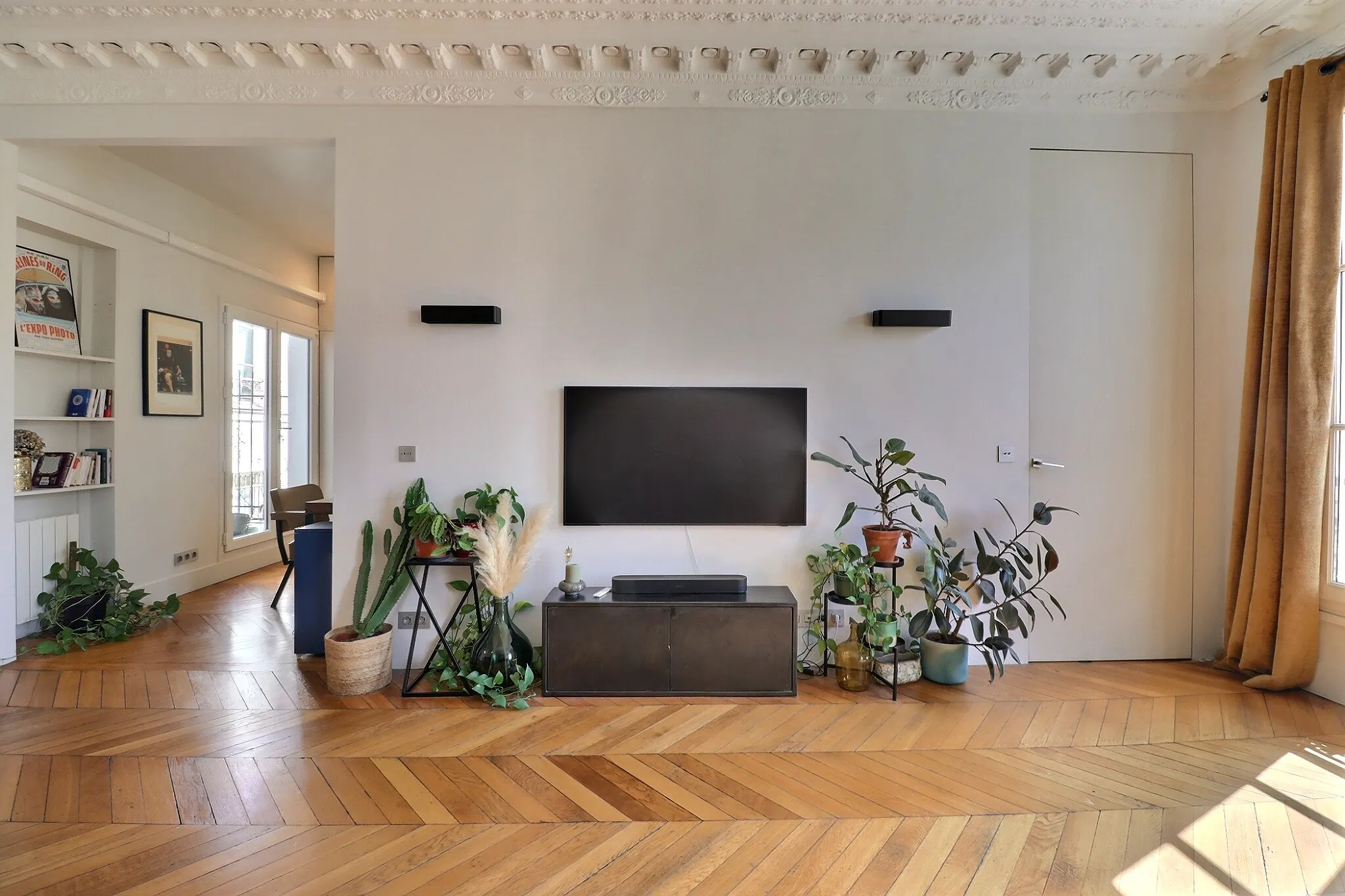 1-Bedroom Apartment in Rue d'Hauteville, Paris (1722587) ROOM 2