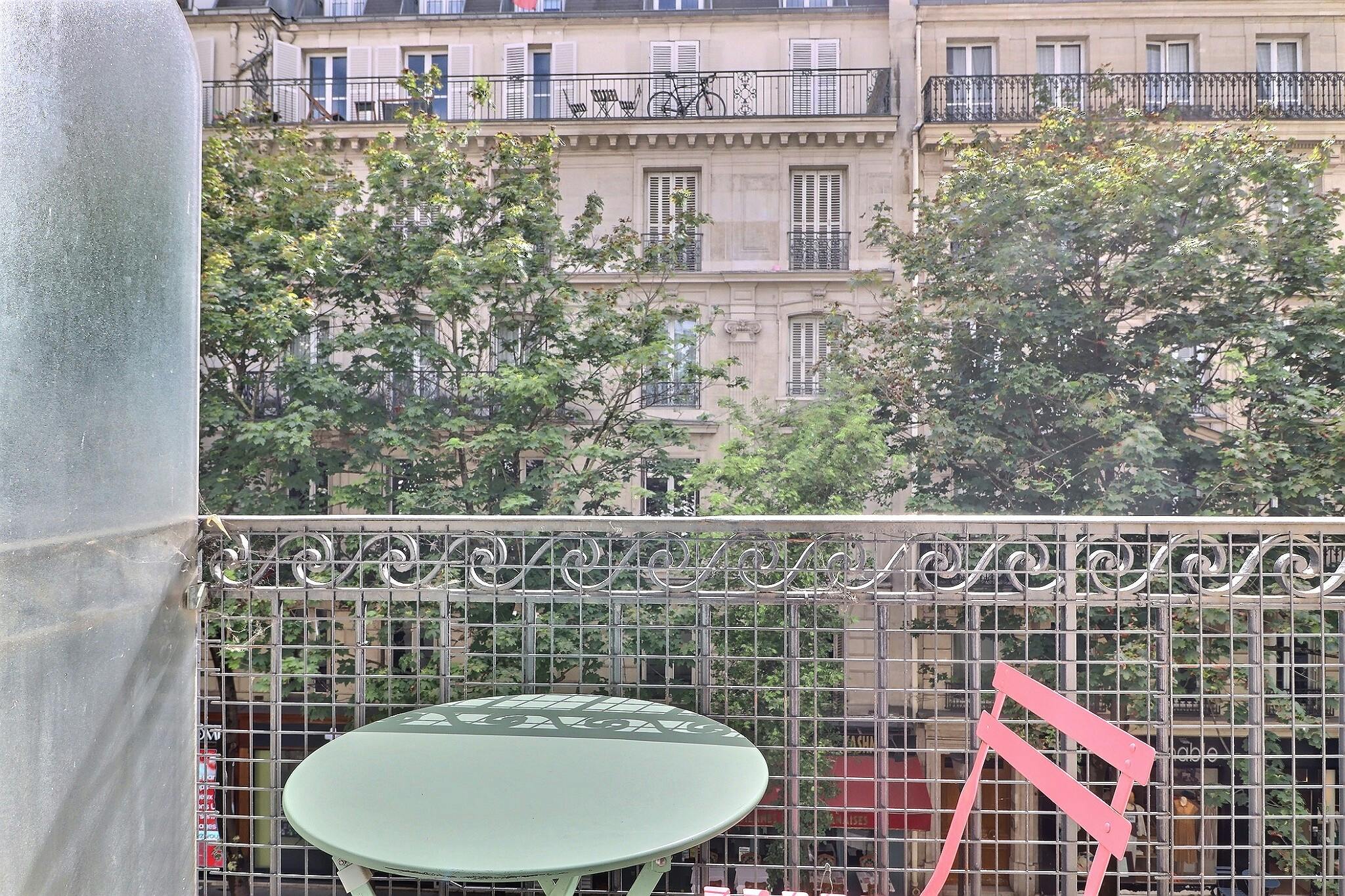 Apartment in Rue des Batignolles, Paris (1722589) room image 2
