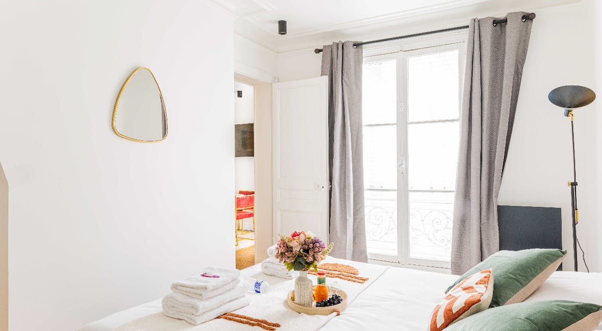1-Bedroom Apartment in Rue Lauriston, Paris (1722591) room image 10