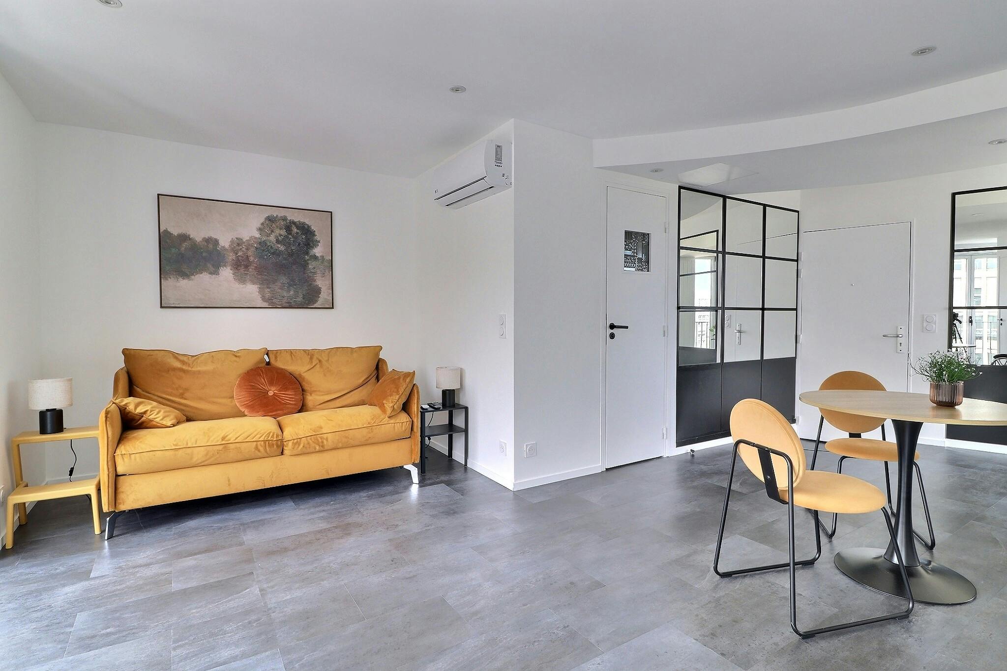 Apartment in Rue de Bercy, Paris (1722592) ROOM