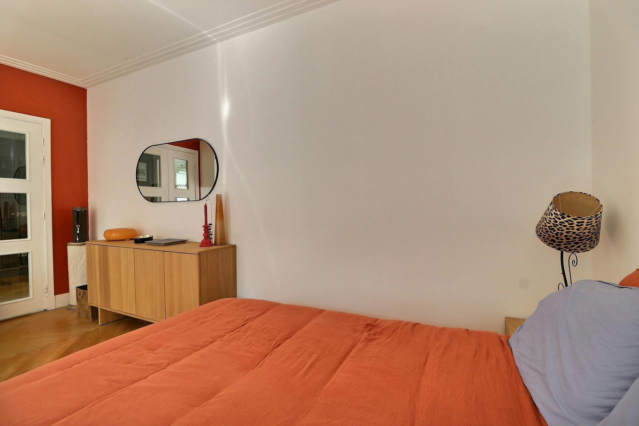 1-Bedroom Apartment in Rue de l'Université, Paris (1722595) room image 10