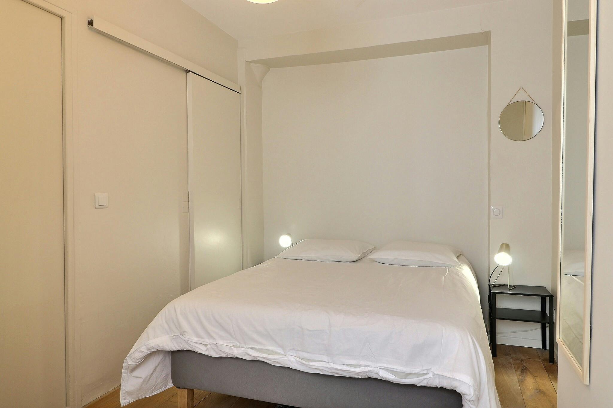 1-Bedroom Apartment in Avenue Jean Jaurès, Paris (1722602) ROOM 1
