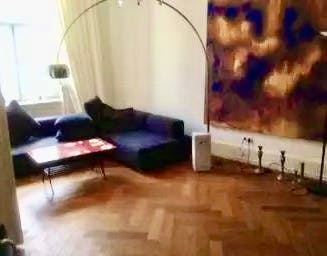 Mieszkanie do wynajęcia za 800 € miesięcznie w mieście Frankfurt am Main, Oeder Weg