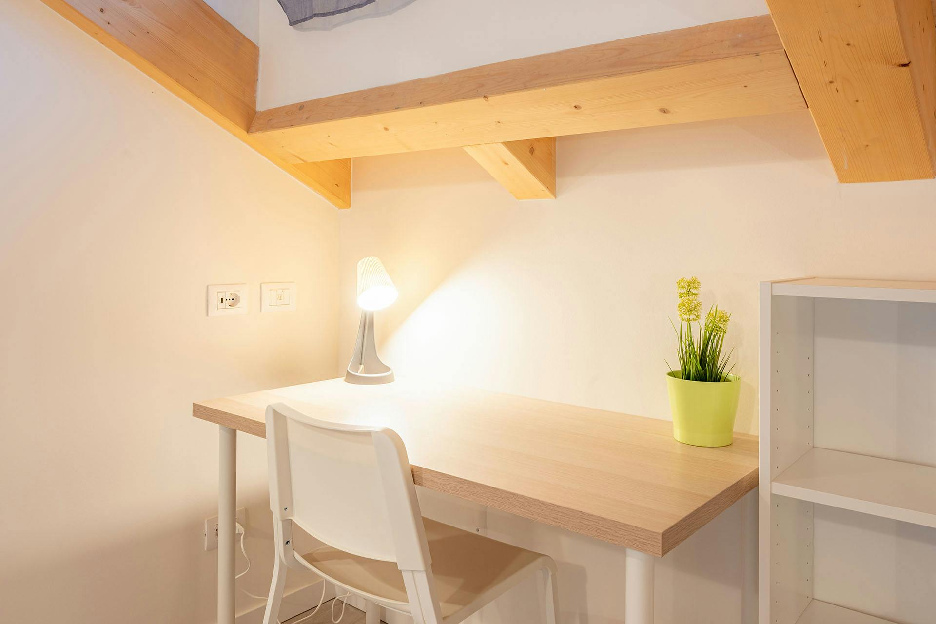 Double room Milan, 1 bed, 18m² — photo 5