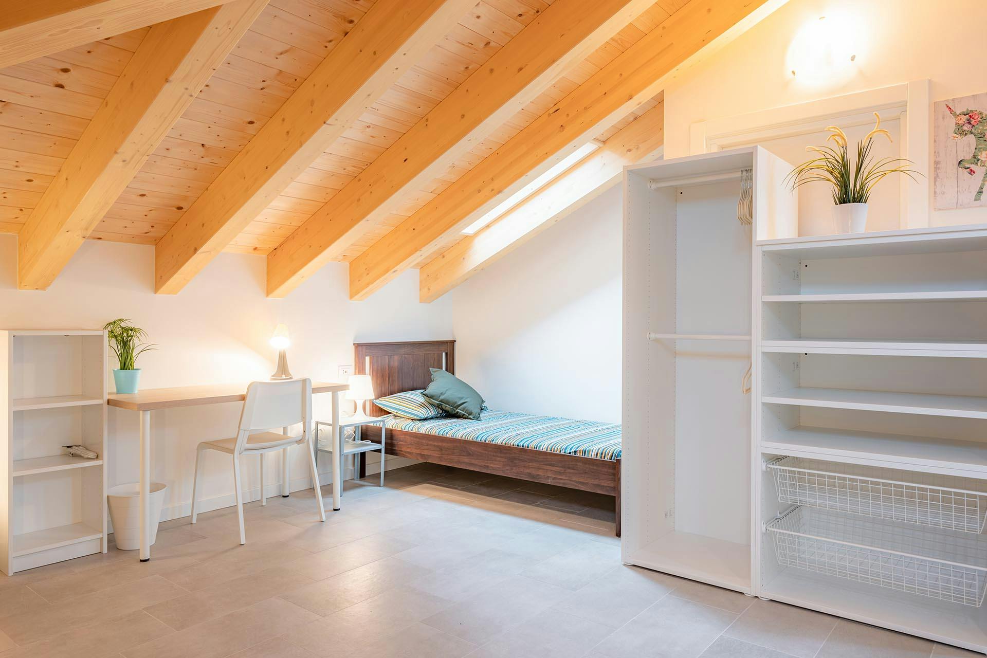 Shared room in Viale Monza, Milan (1722626) room image 1