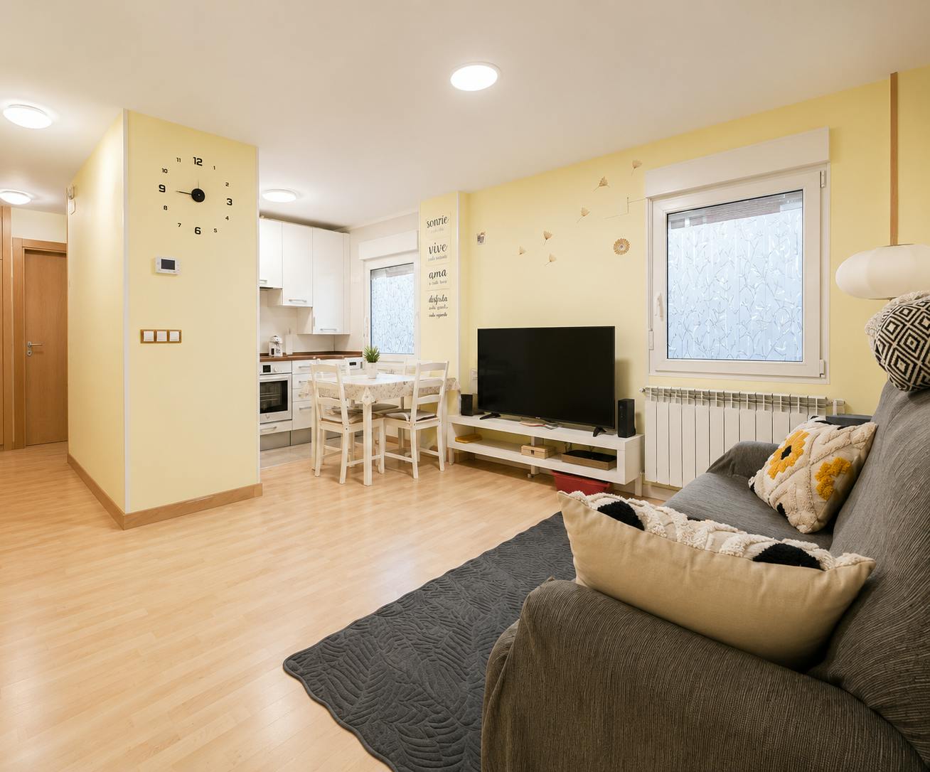 Appartement à louer pour 1 650 €/mois à Burgos, Calle San Francisco