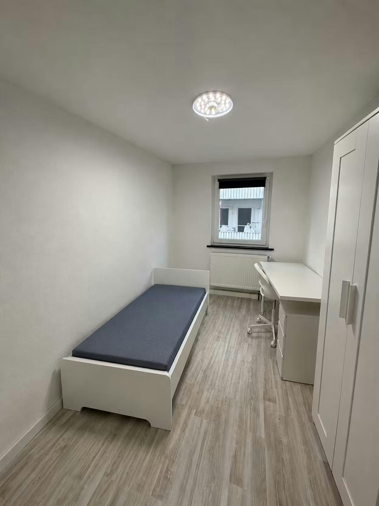 Habitación privada en alquiler por 550 € al mes en Stuttgart, Hospitalstraße